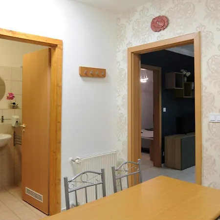 Apartment Lovely In The Heart Of
