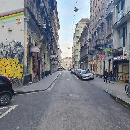 Lovely In The Heart Of *